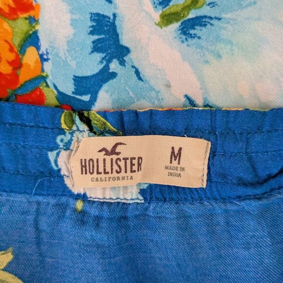 HOLLISTER Blue Floral Sleeveless Halter Fit & Flare Sundress; Size M - Picture 4 of 5